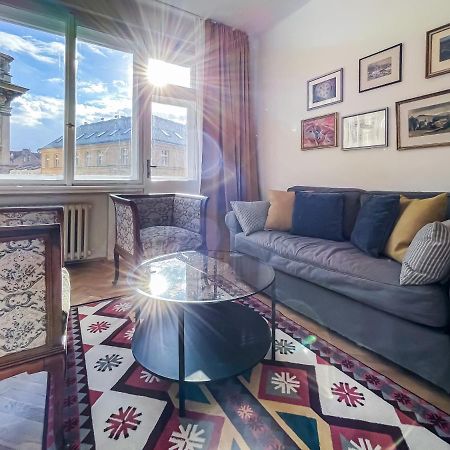 Turnkey I Vintage Terrace Apartment Prag Exterior foto