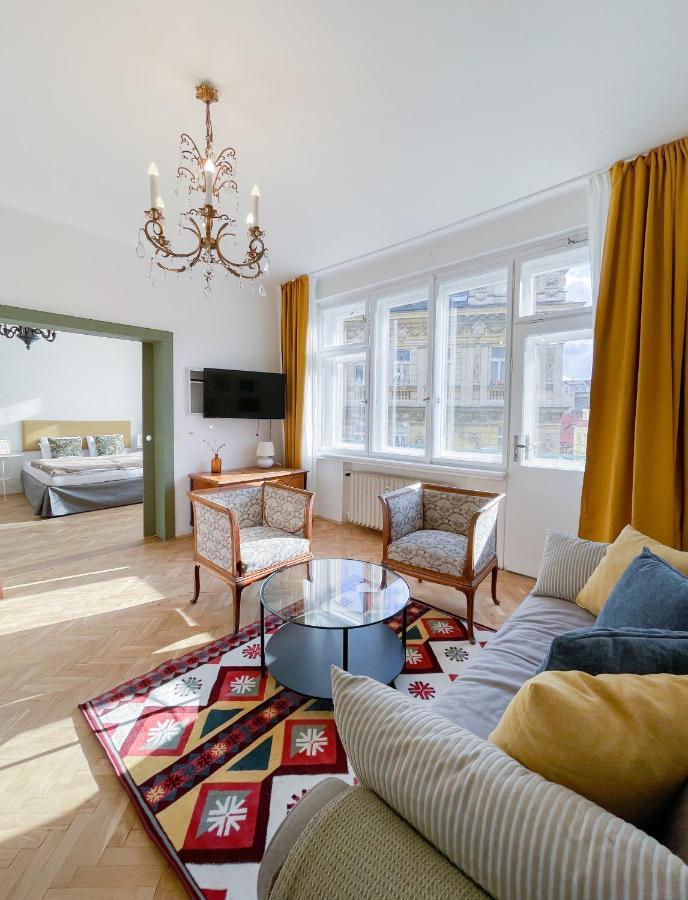 Turnkey I Vintage Terrace Apartment Prag Exterior foto